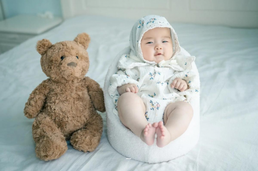 石家庄宝宝挠耳朵是怎么回事 石家庄宝宝挠耳朵是怎么回事